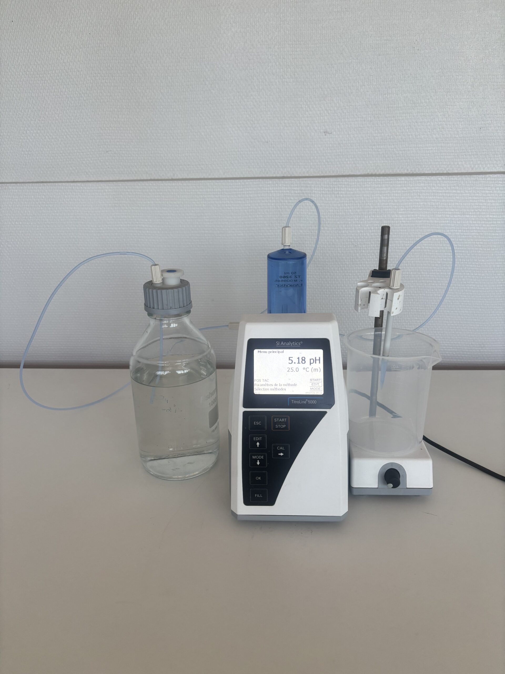 Titrateur SI ANALYTICS TITROLINE 5000